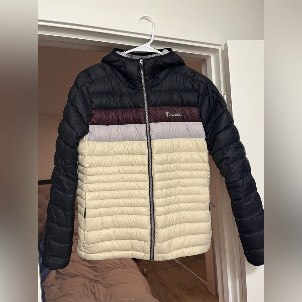 Cotopaxi Fuego Hooded Down Jacket